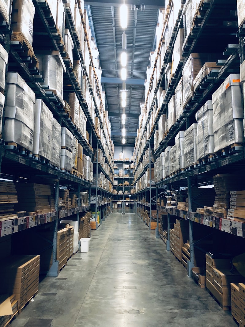 Entrepôt logistique — MVA Global Fret